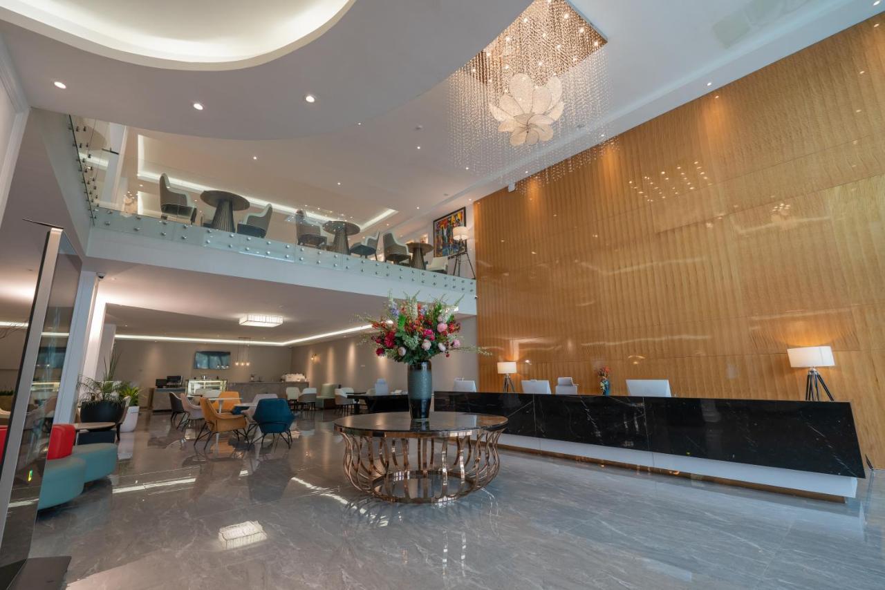 Stay Easy Plus Hotel Addis Ababa Exterior foto