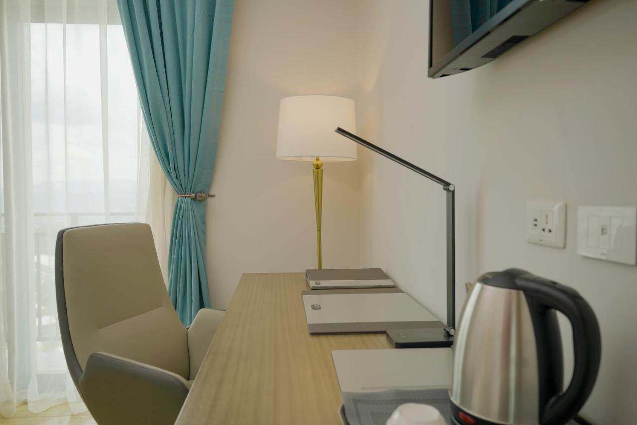 Stay Easy Plus Hotel Addis Ababa Exterior foto